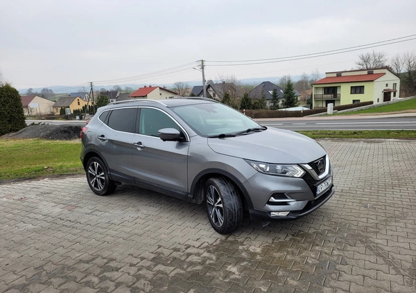 Nissan Qashqai cena 65900 przebieg: 131000, rok produkcji 2017 z Sztum małe 254